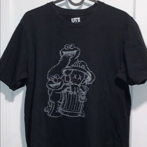 Uniqlo X KAWS